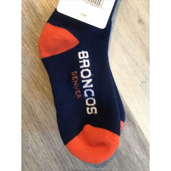 NFL Denver Broncos Reebok Team Logo Adult Crew Socks MD MEN 5-10 W6-11. - Picture 9 of 12